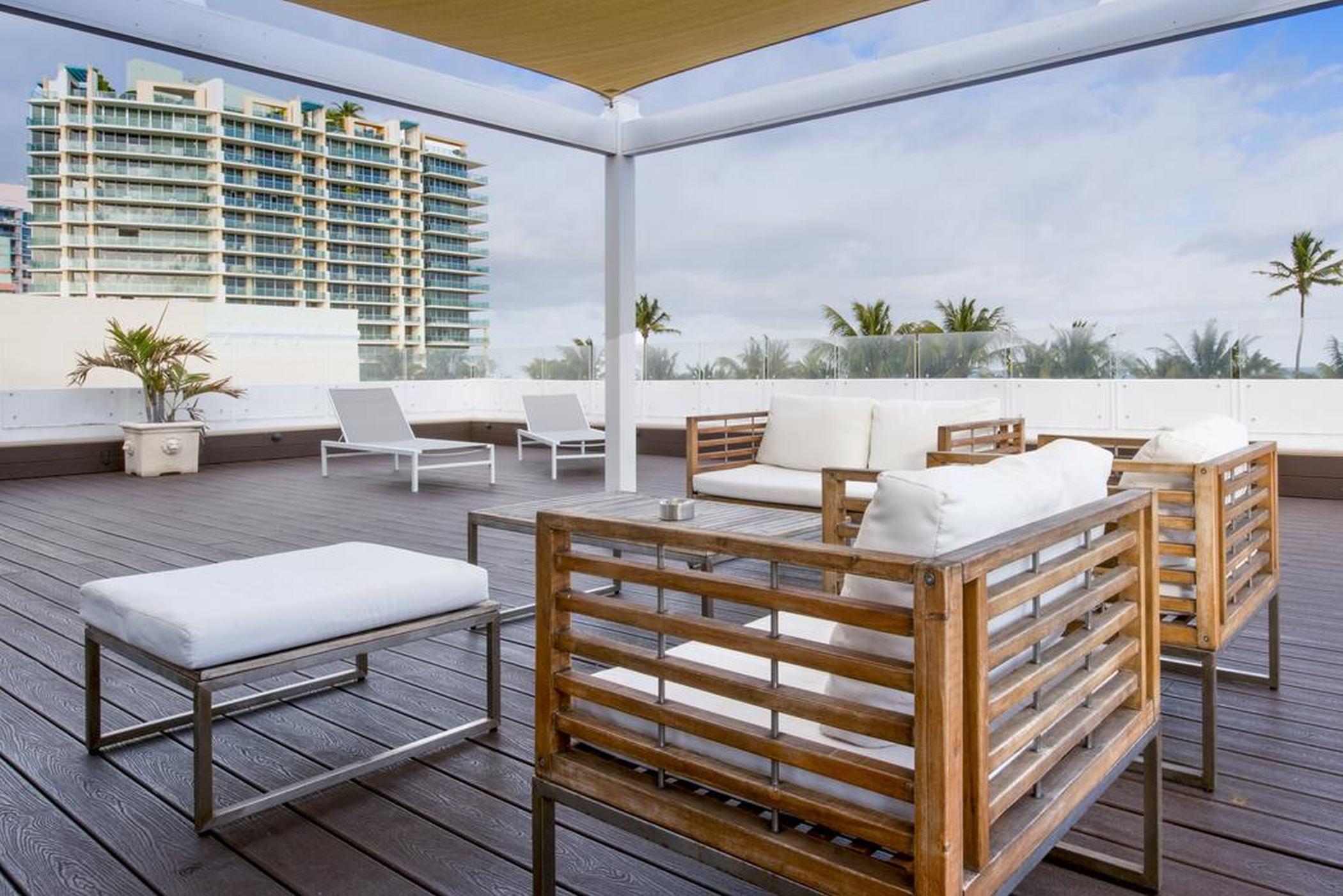 Penguin Hotel Miami Beach Bagian luar foto