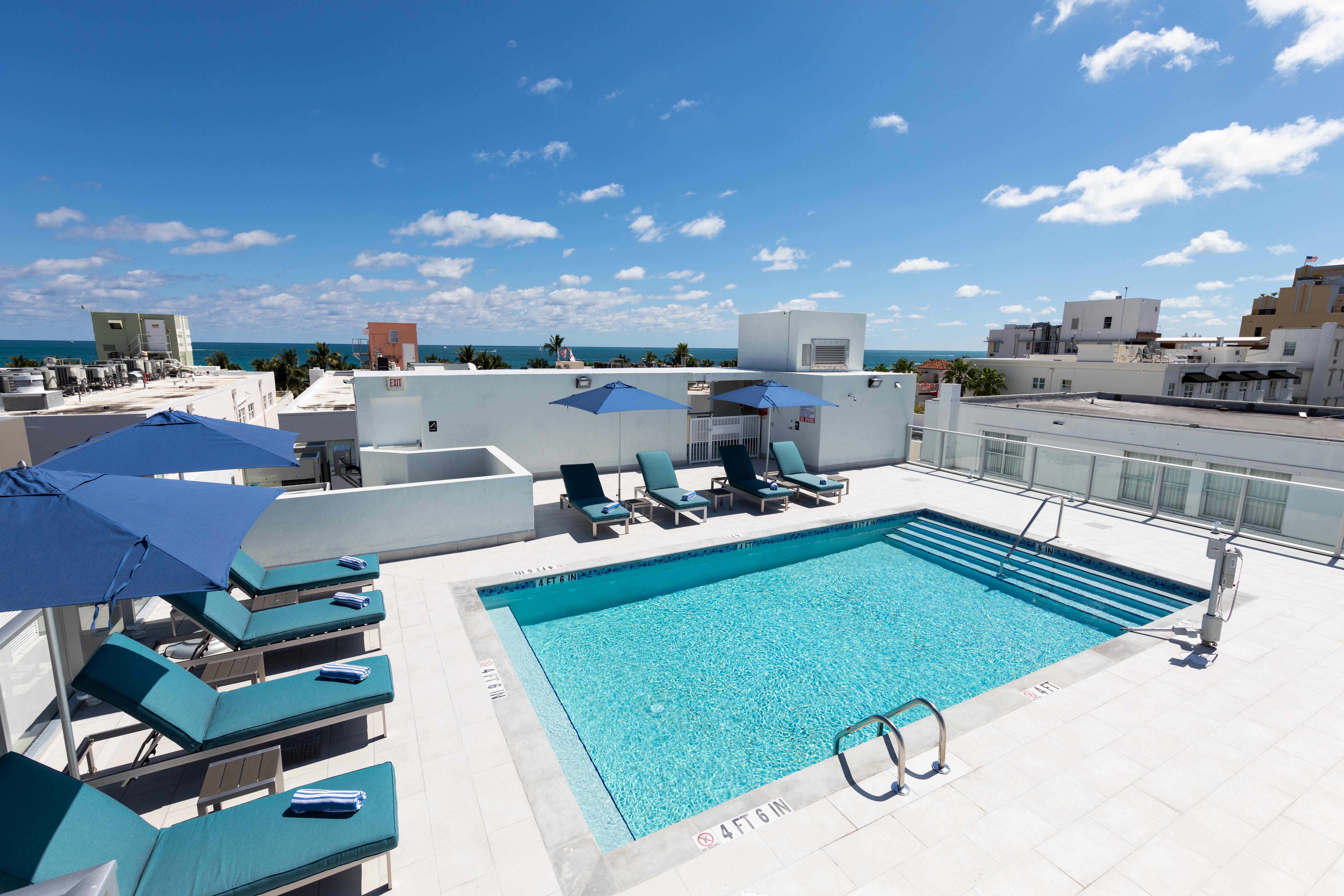 Penguin Hotel Miami Beach Bagian luar foto